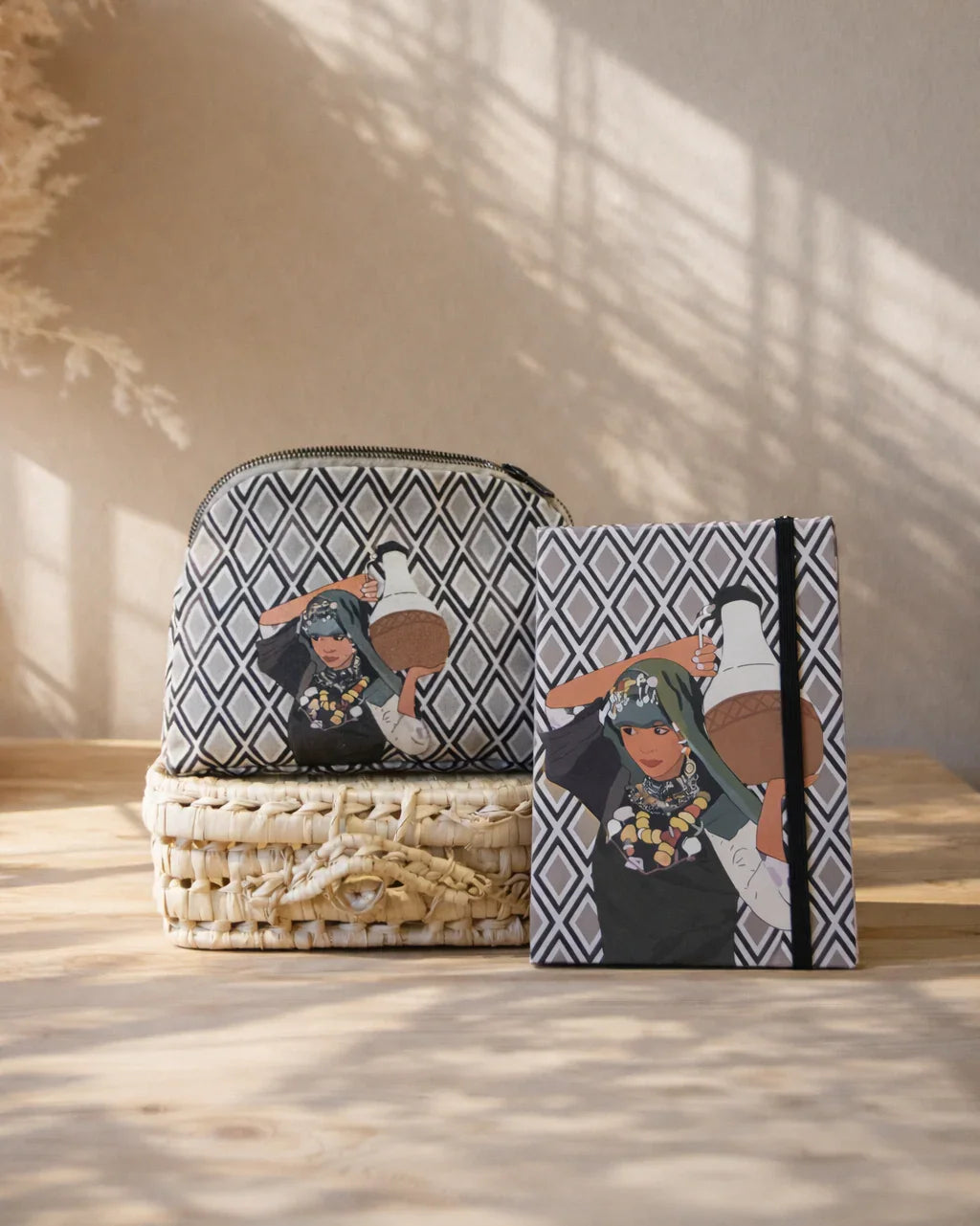 ethnik Moroccan notebook and pouch with geometric pattern and illustrated woman, stationery set